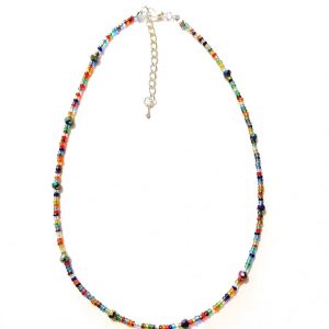 Colier multicolor de purtat cu lantisorul preferat