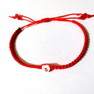 Bratara rosie impletita cu litera S