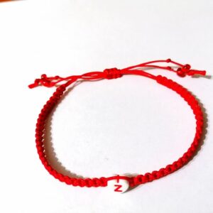 Bratara rosie impletita cu litera Z