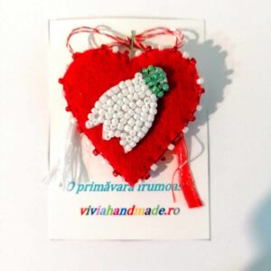 Martisor inimioara rosie cu ghiocel
