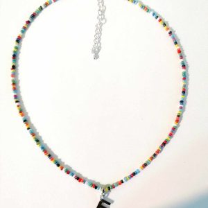 Colier cu margelute multicolore si litera E