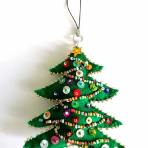 Brăduț cu mărgeluțe și paiete